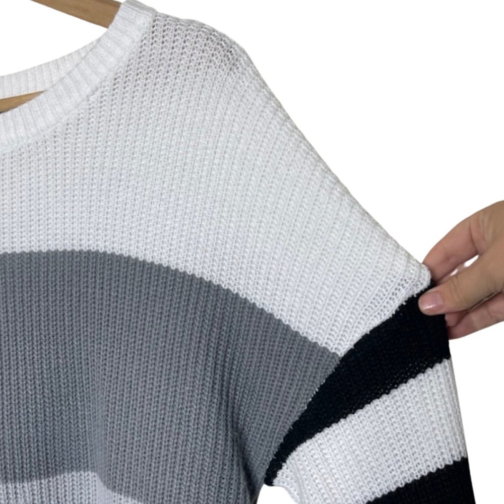 ZESICA | Color Blocked Long Sleeve Loose Knit Sweater | Size L - Picture 3 of 9